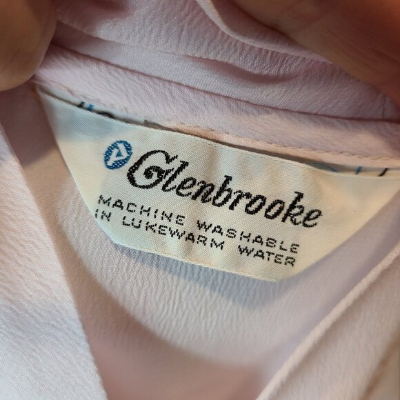 Vintage 70s Pink Bow-Tie Career Blouse Top Sz Small Valentine Coquette Retro - Picture 8 of 8